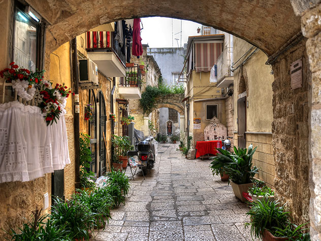 Bari – Guiños griegos al sur de Italia