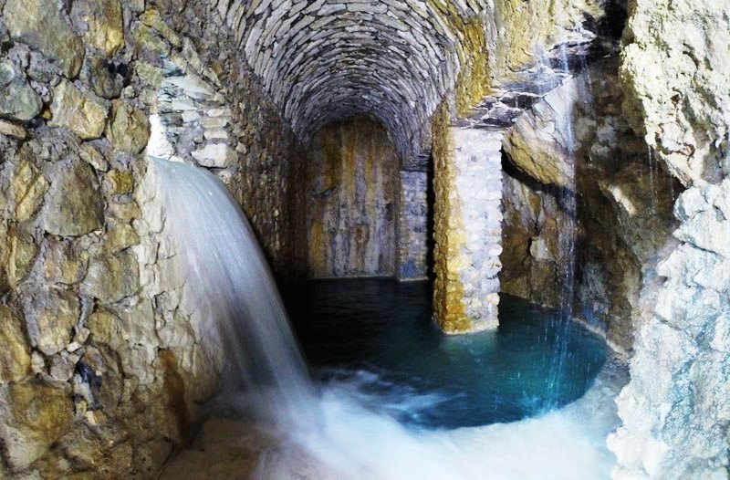 Grotto Tolantongo in Mexico, an oasis between mountains - Travelwop