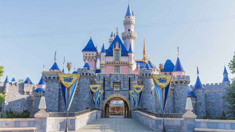 Disneyland – Fantasy of children and adults come true
