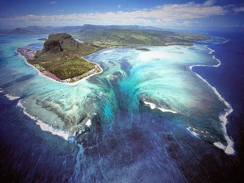 Cascadas Islas Mauricio en el Océano Índico