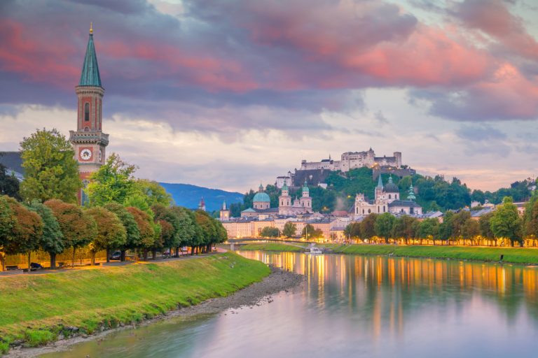 Salzburg – Medieval city surrounded by the Alps
